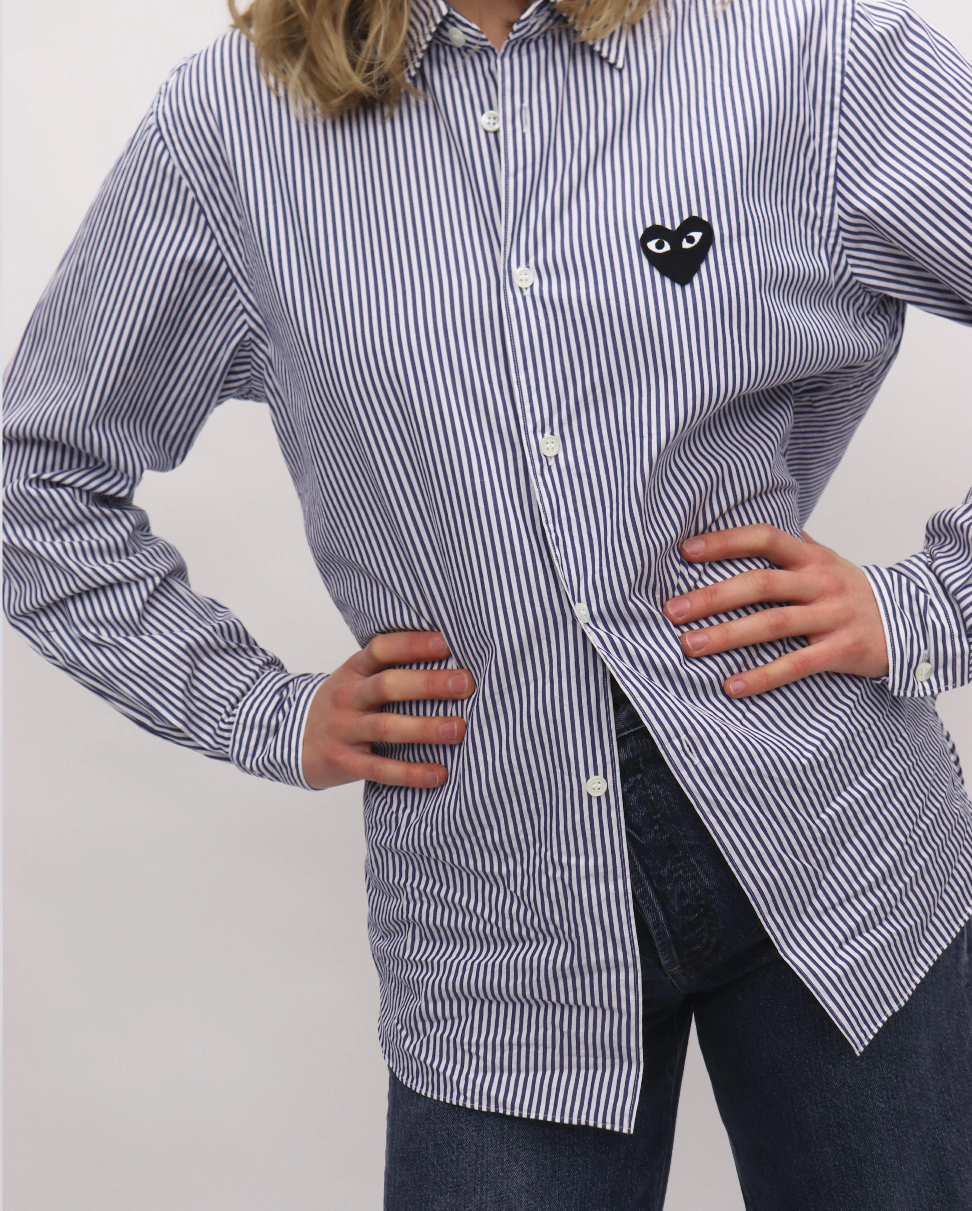 B018 UNISEX BLACK HEART SHIRT / BLUE WHITE STRIPE - Image 7