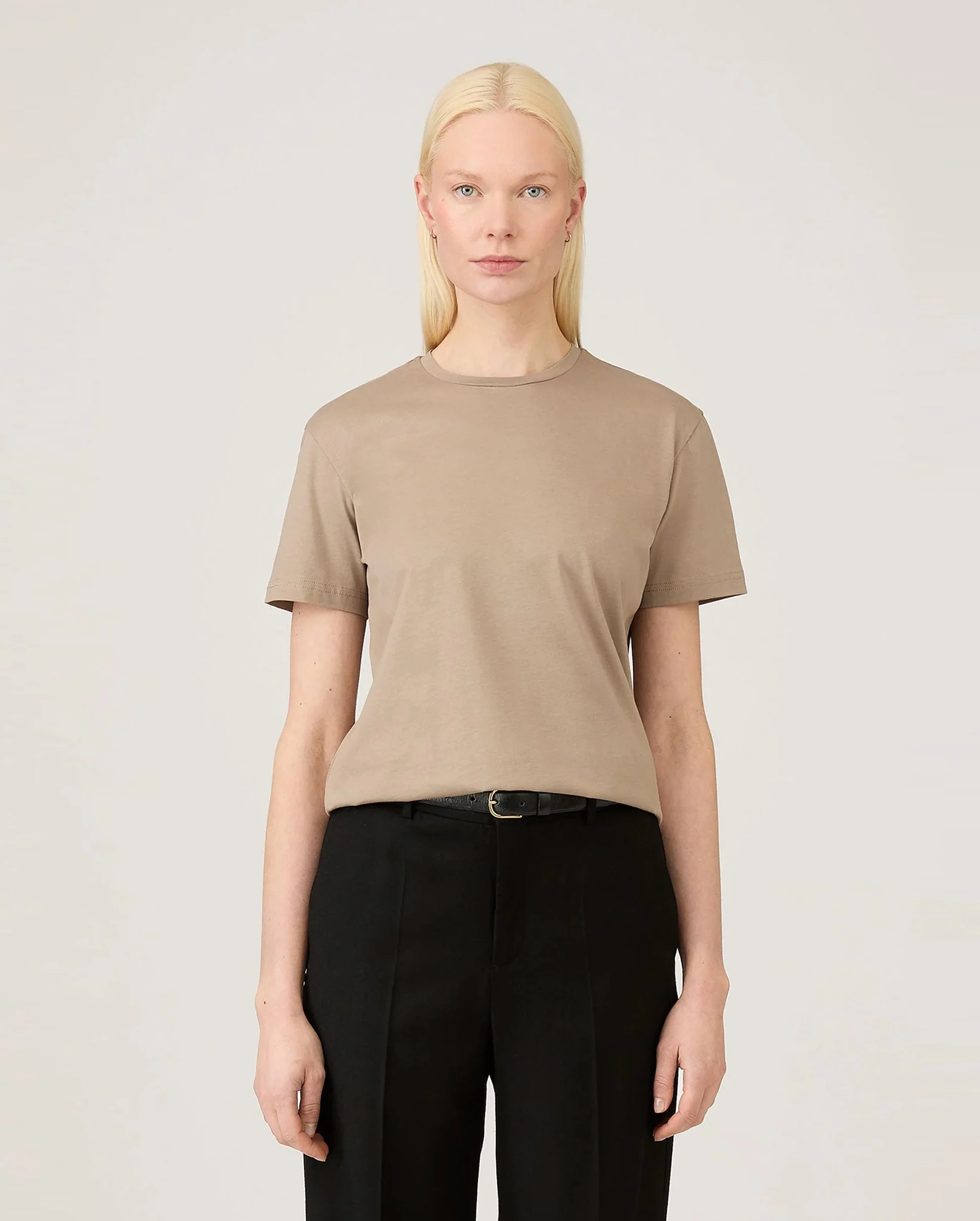 BOY-FIT CREW NECK T-SHIRT / MINK