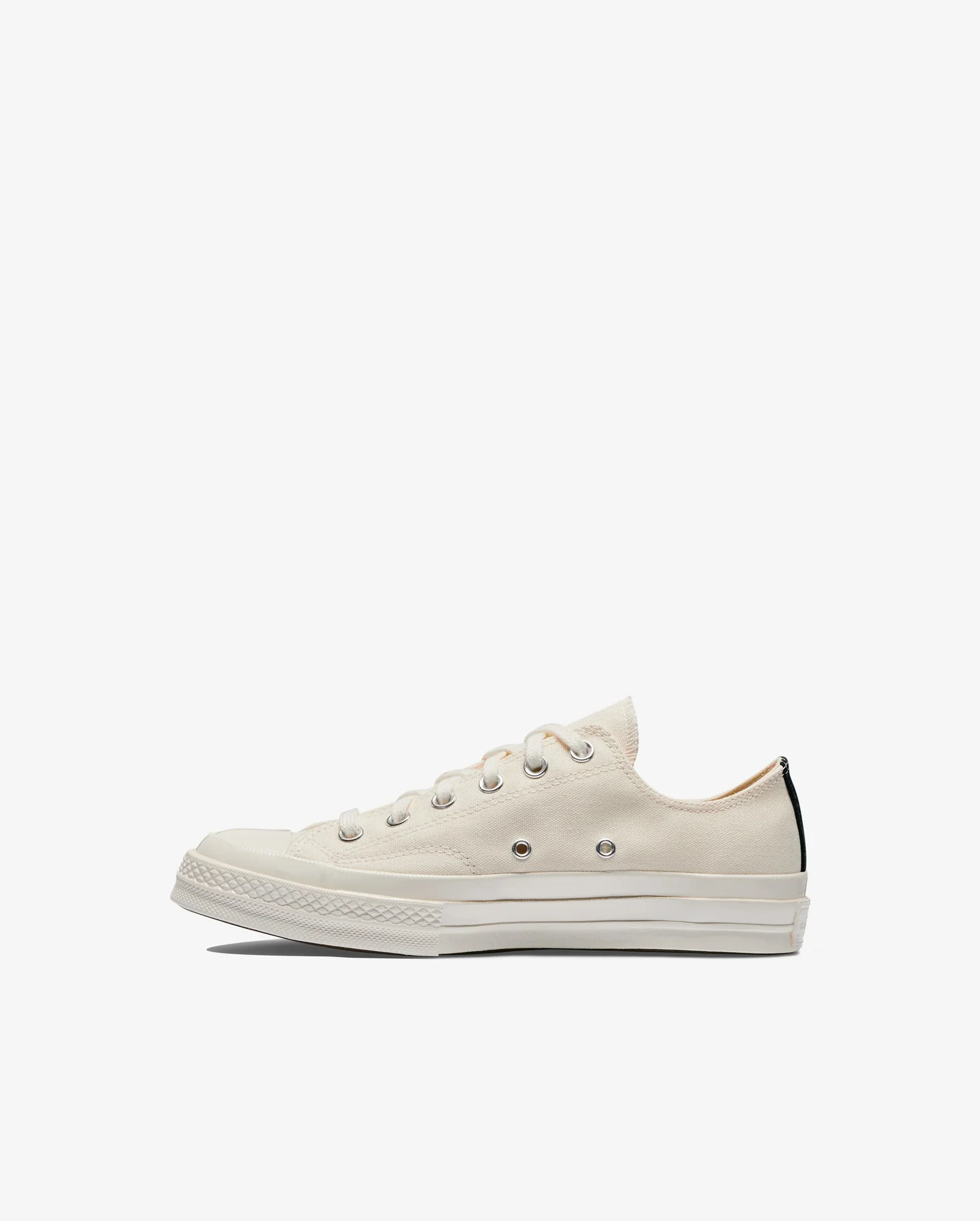 CHUCK TAYLOR LOW SMALL RED HEART / BEIGE - Image 3