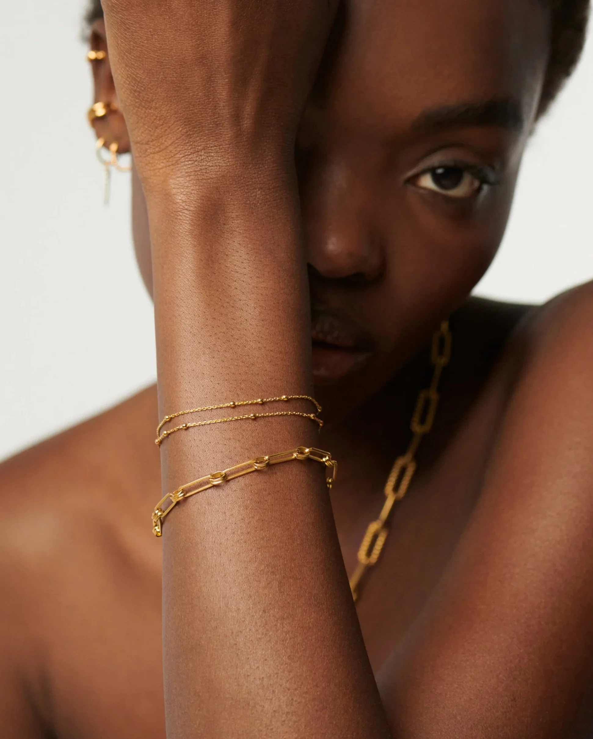 DOUBLE CHAIN BRACELET / GOLD - Image 3