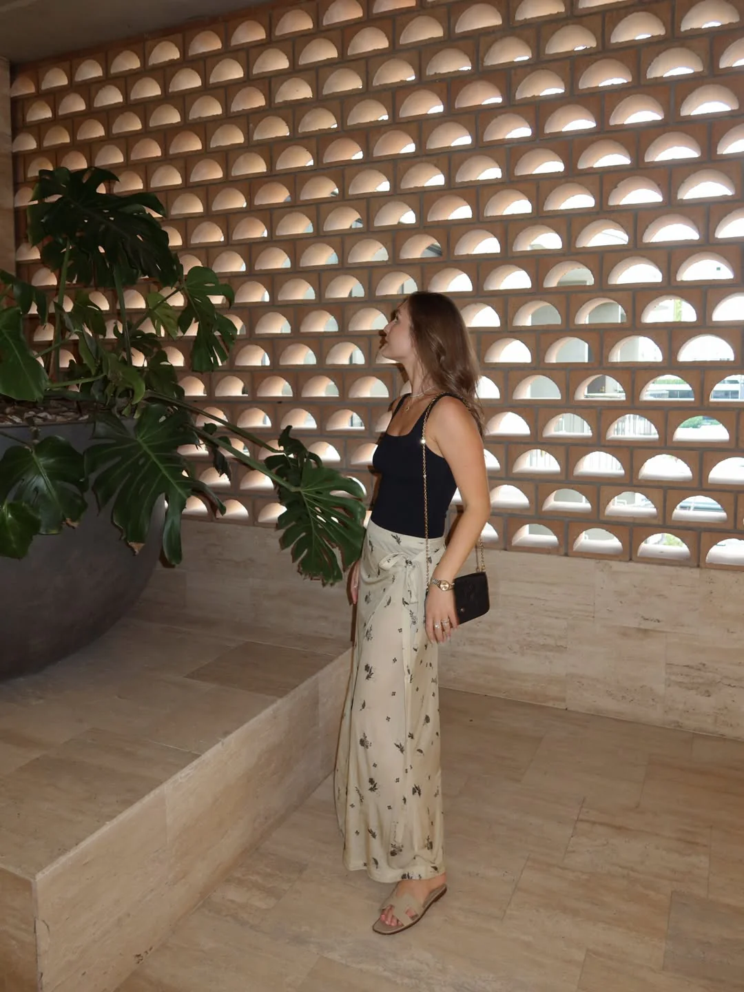 FLORAL FLUID JERSEY SKIRT / BEIGE/BLACK - Image 3