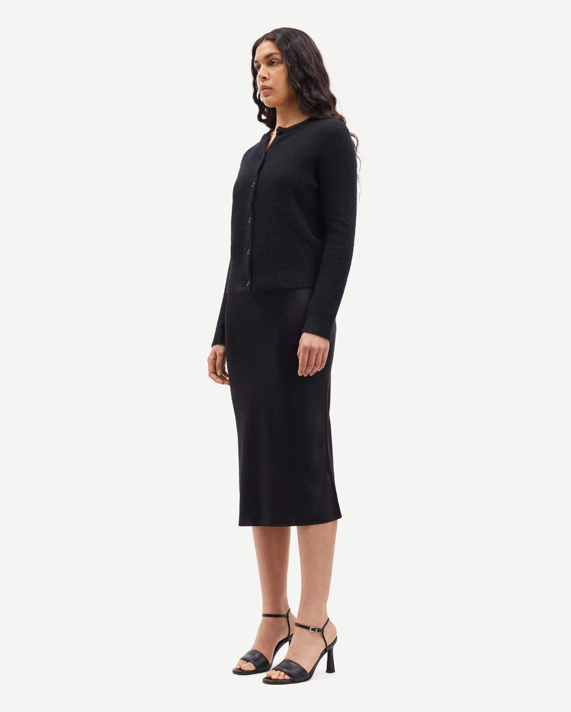 NOR SHORT CARDIGAN 7355 / BLACK - Image 10