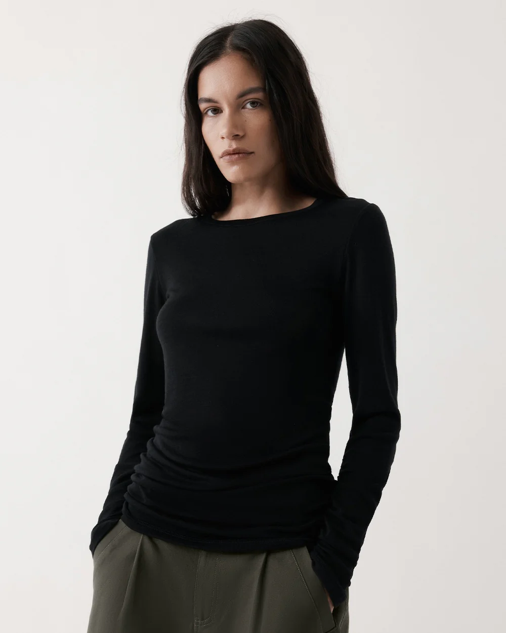 RUCHED LONG SLEEVE MERINO / BLACK