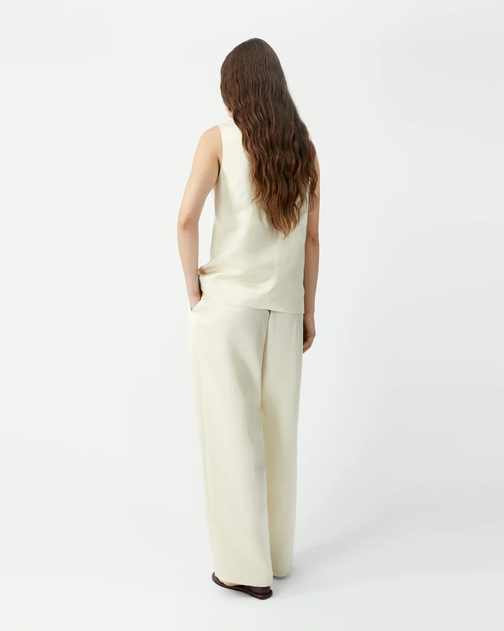 SATIN TAILORED VEST / MARFIL - Image 3