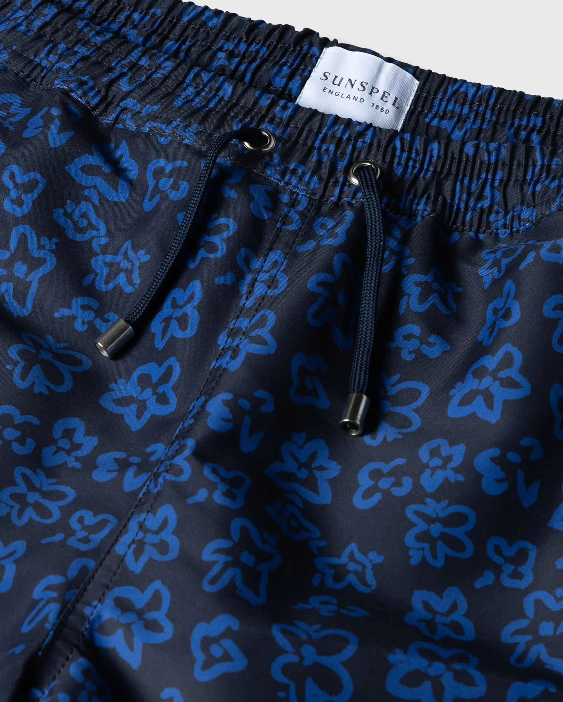 SWIM SHORT / PAINTED FLOWER PRINT - Image 4