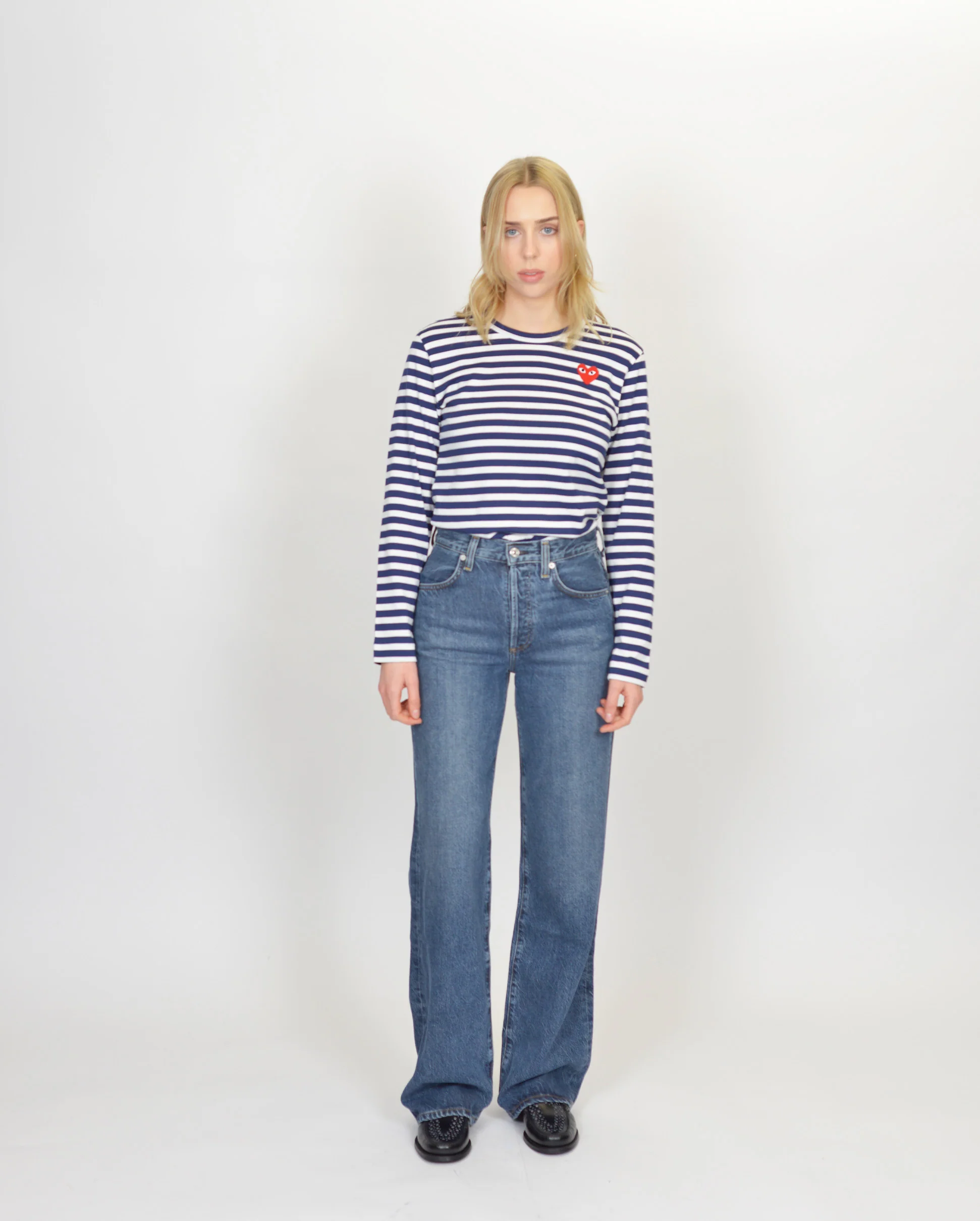 T010 UNISEX RED HEART LS T-SHIRT / DARK NAVY WHITE STRIPE - Image 3